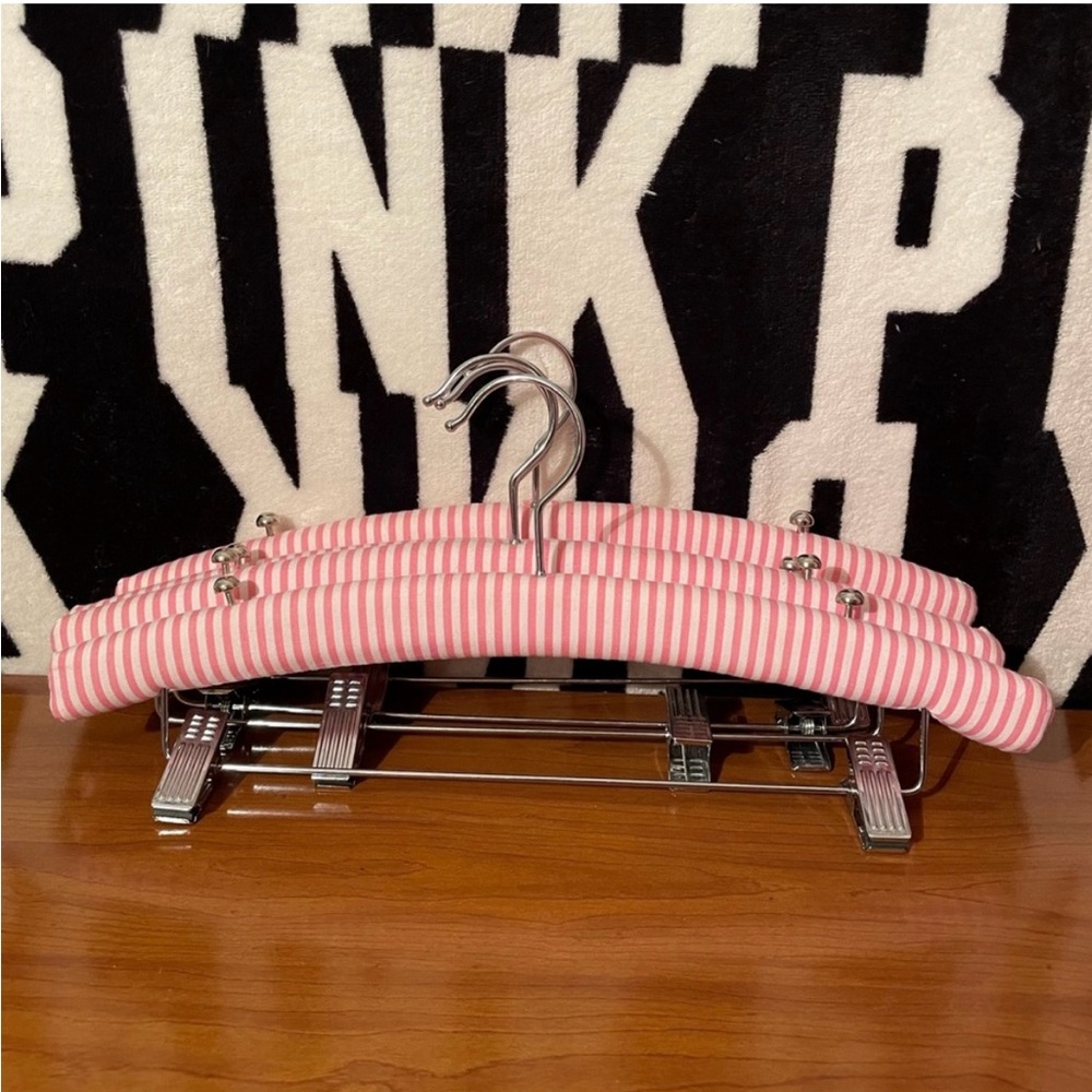 Vintage Victoria Secret‎ PINK  Striped Clip Hangers Set of 4 - Picture 3 of 4